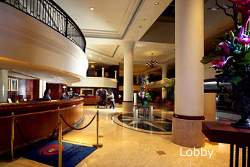 Dorsett Grand Subang Hotel Subang Jaya Interior photo Lobby